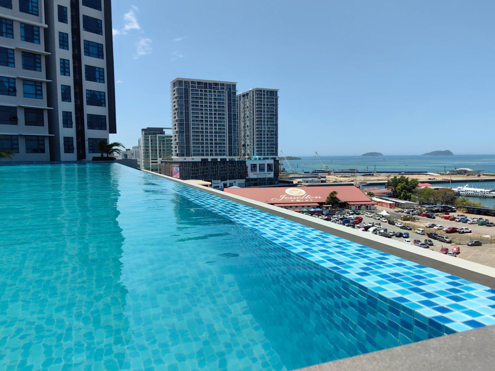 Jesselton Quay By Miraton Lodge 1 Kota Kinabalu Esterno foto